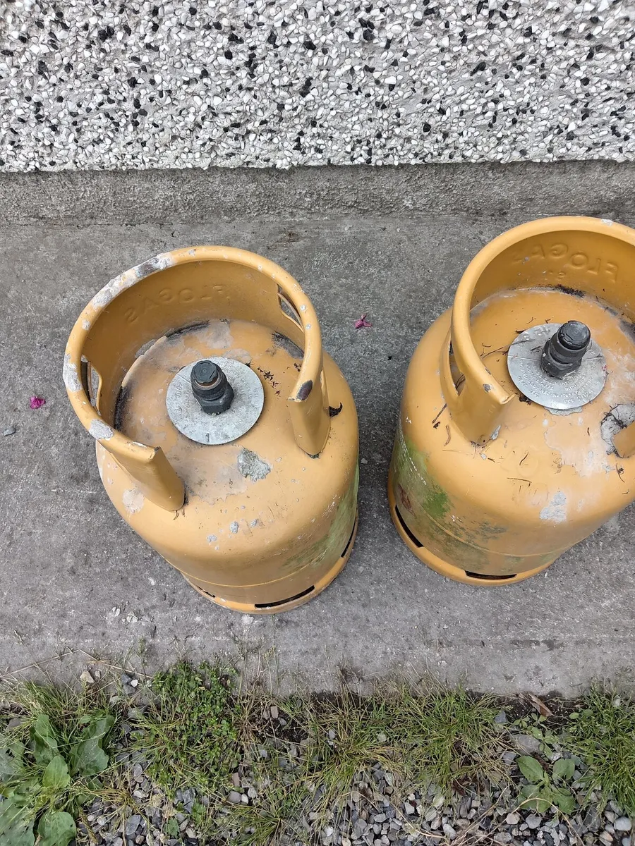 Gas bottles by2 - Image 2