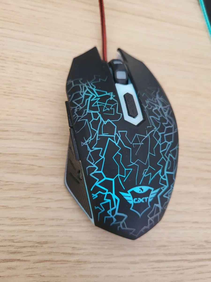 Wired Colour Changing Gaming mouse - Image 3