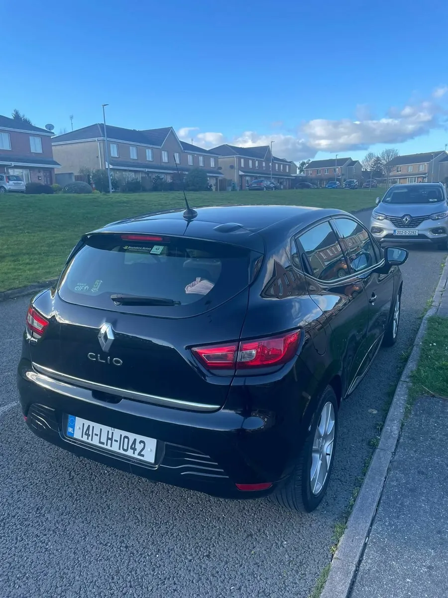 Renault Clio 2014 - Image 2