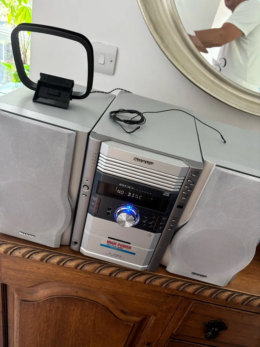 Music system plus subwoofer - Image 1