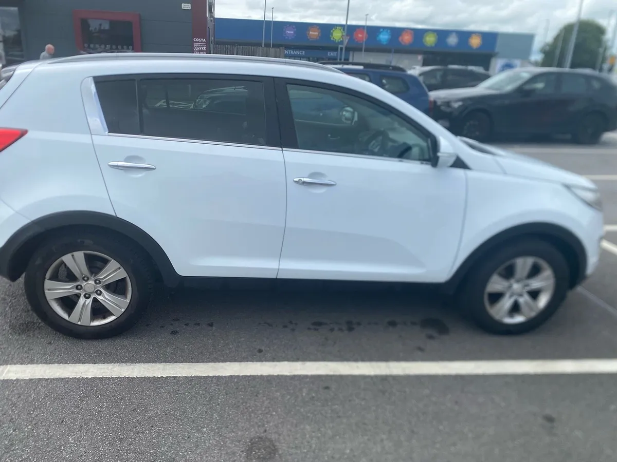 kia sportage 1.7 diesel - Image 4