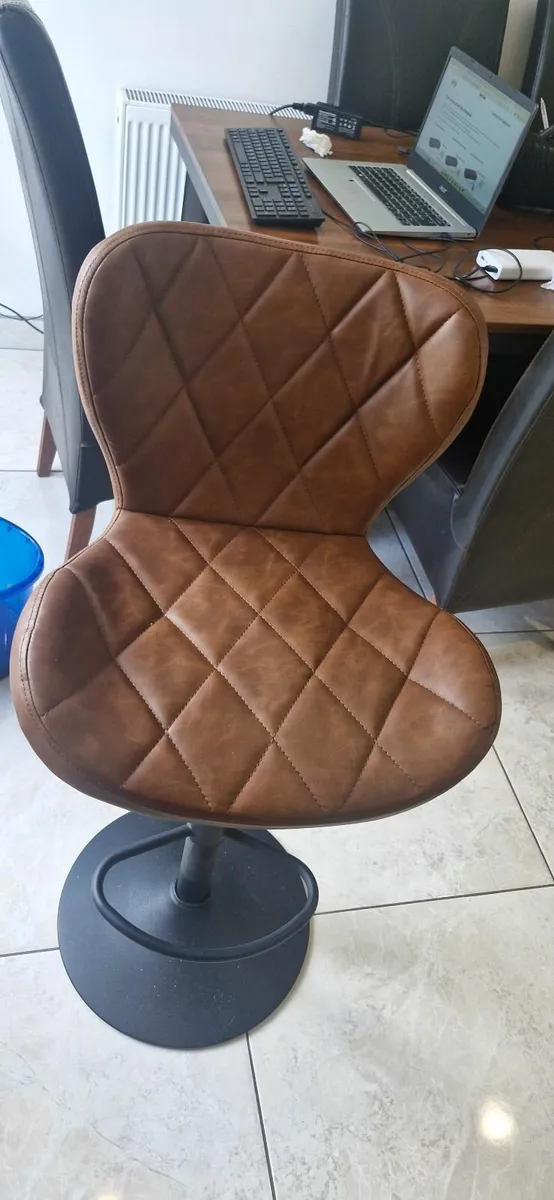 Kitchen Chair - Image 1