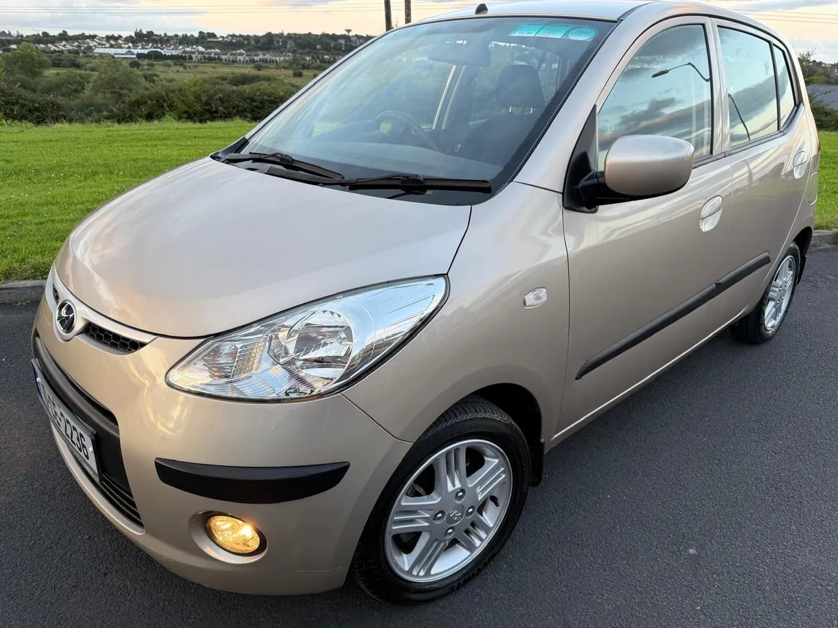 2010 Hyundai i10 Tiny Mileage 1.2 Petrol - Image 1