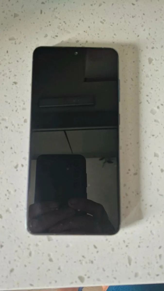 Samsung s21 FE 5G - Image 2