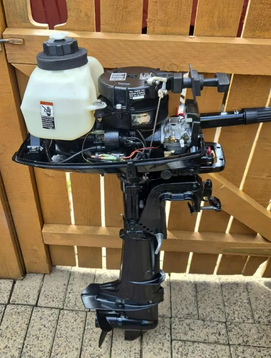 Mariner 4hp outboard - Image 3