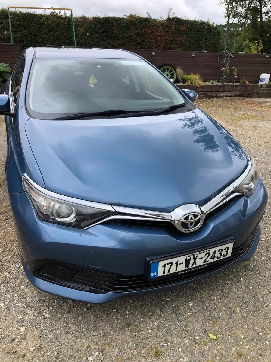 Toyota Auris - Image 1