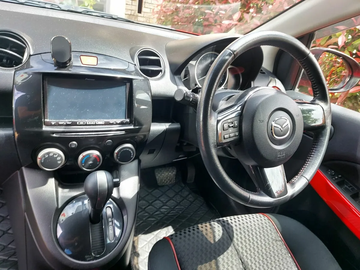 Mazda Demio 2013 - Image 4
