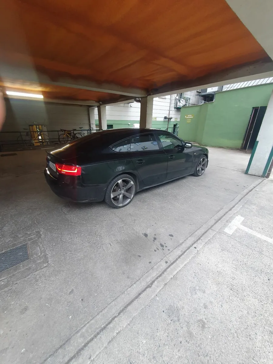 Audi a5 2.0 tdi 2012 - Image 1