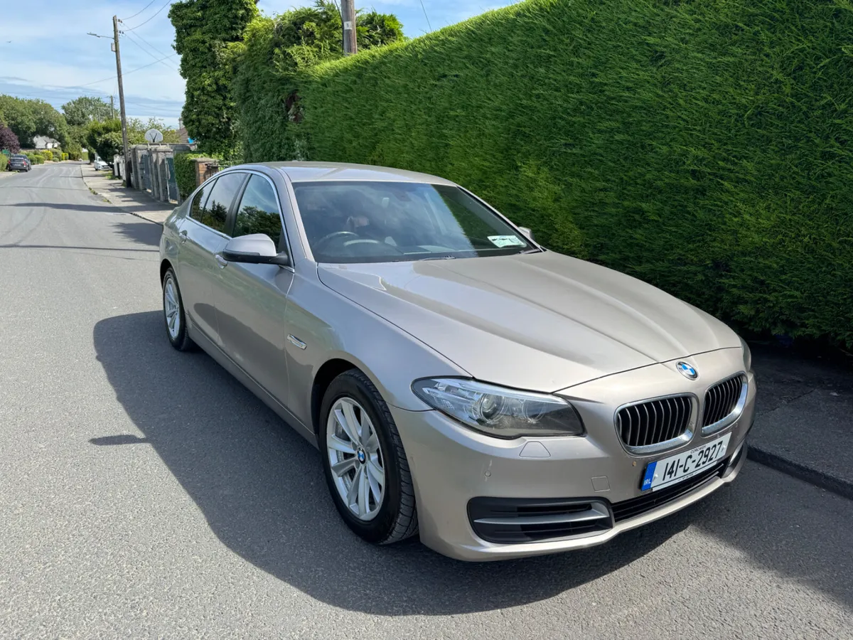 BMW 5-Series lci model - Image 2