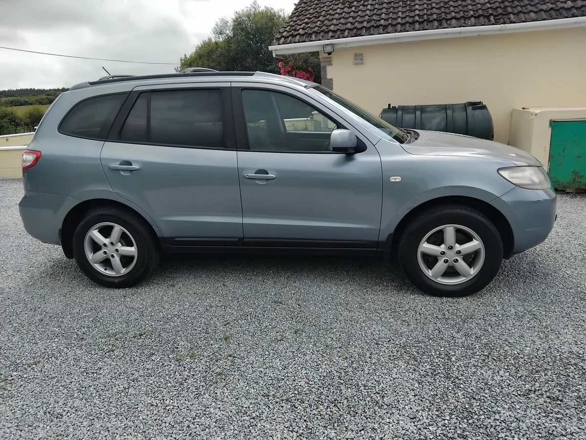 Hyundai Santa Fe - Image 4