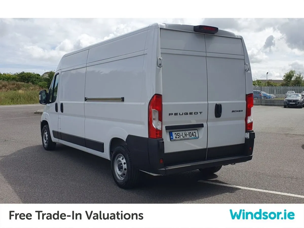 Peugeot Boxer 335 L3 H2 2.2 Bluehdi 140  price Ex - Image 3