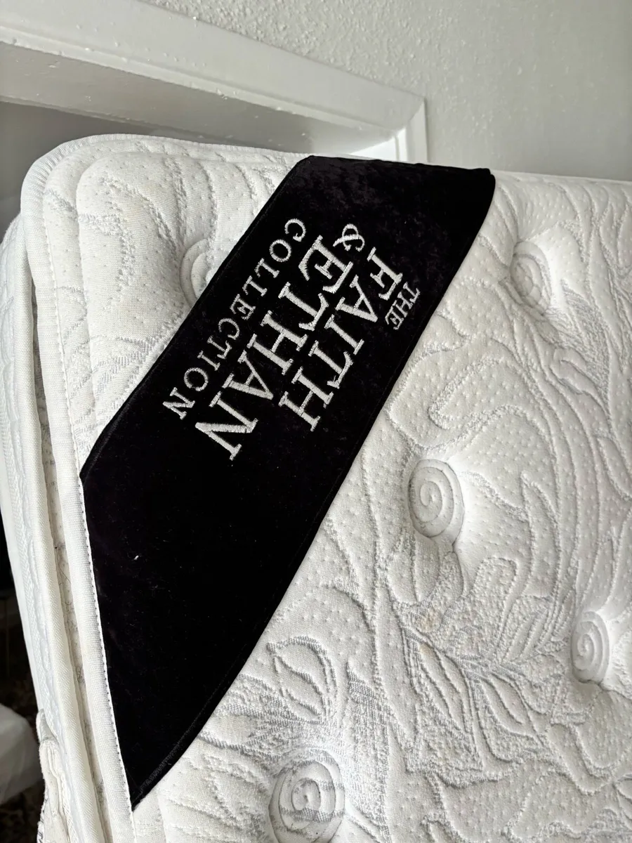 Bed - Image 3