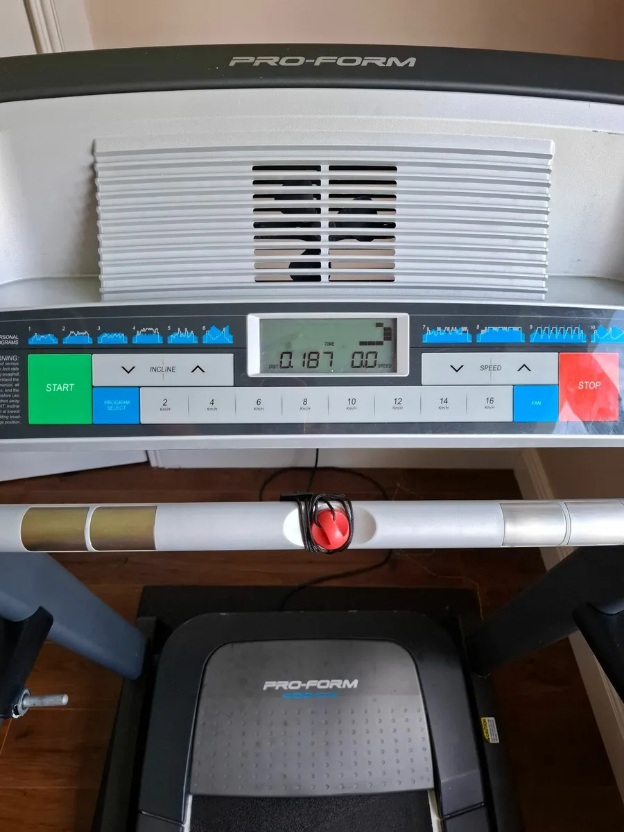🚨 FREE TREADMILL – MUST GO ASAP! 🚨 - Image 2