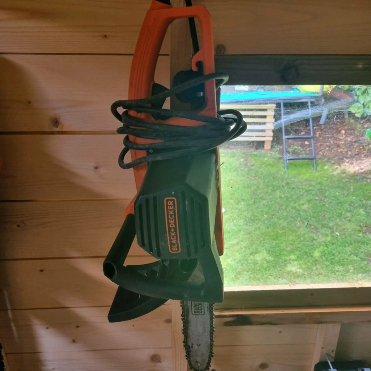 Chainsaw - Image 1