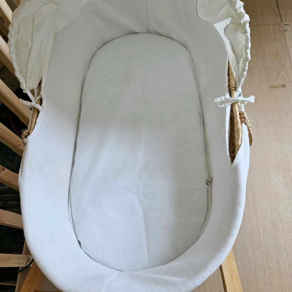 Moses Basket - Image 2