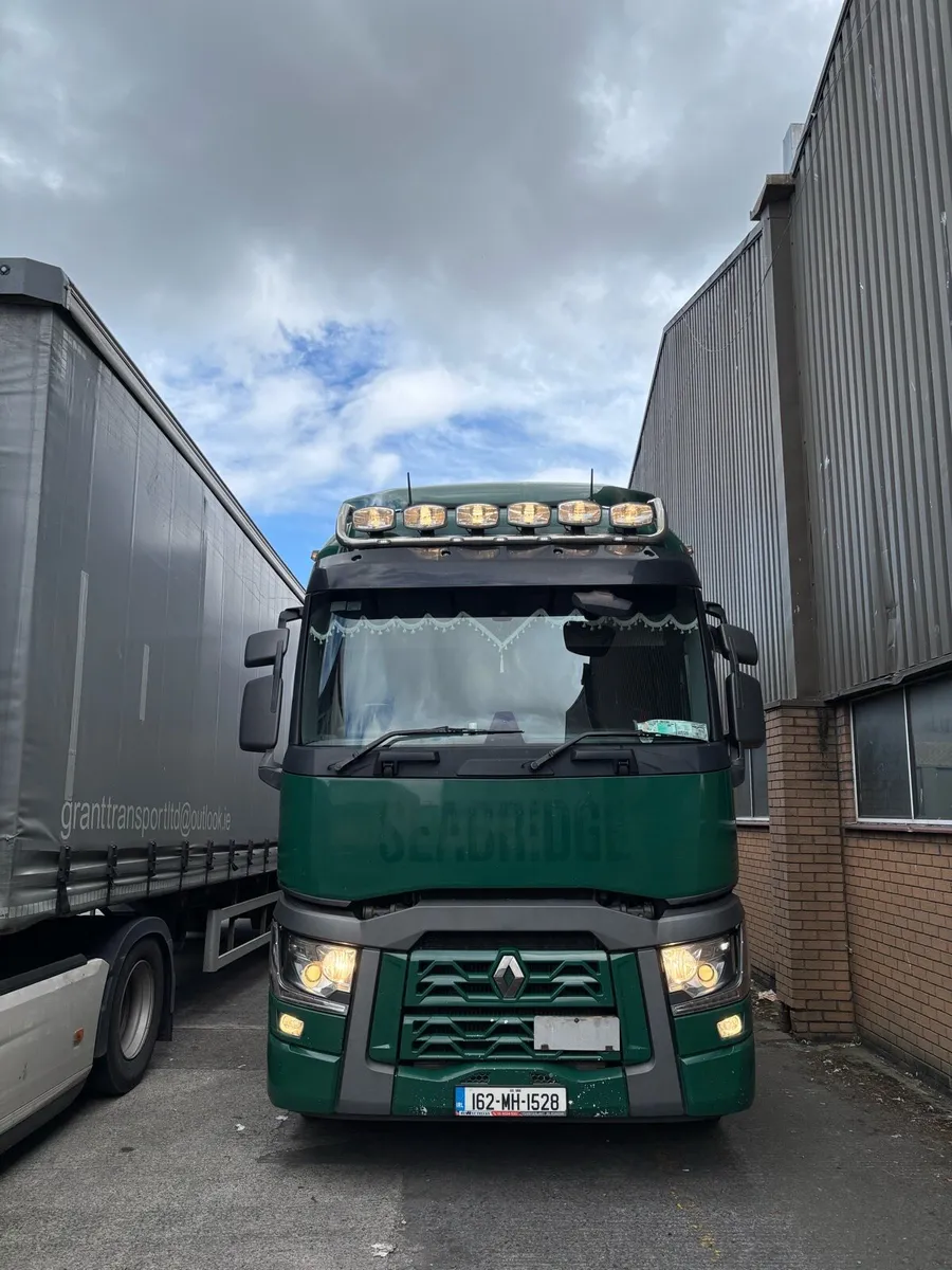 Renault T 460 - Image 1
