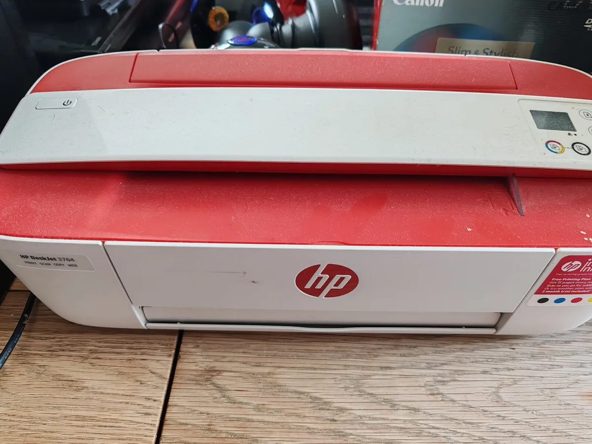 HP Deskjet 3764