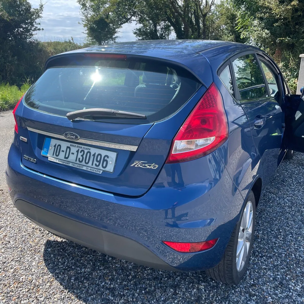 2010 Ford Fiesta Blue - Image 3