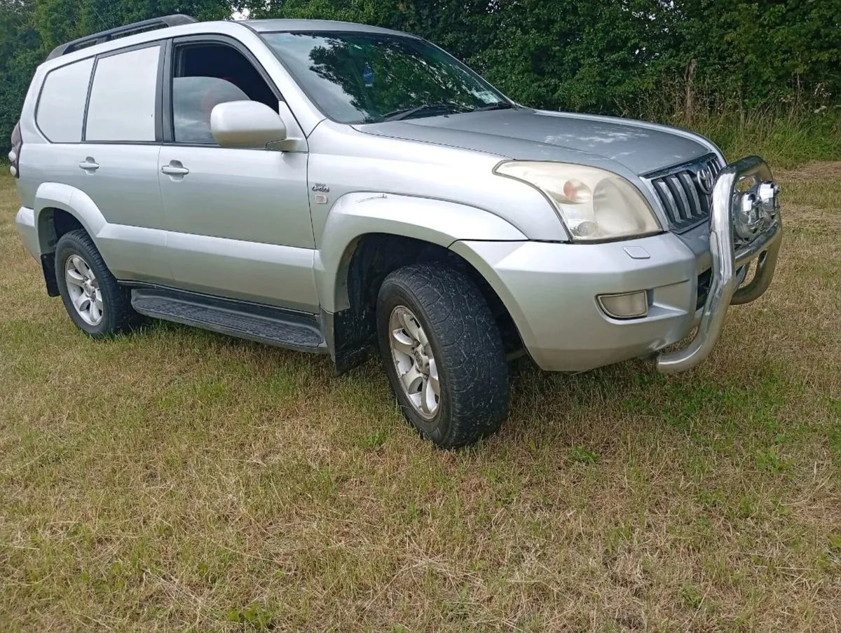 Toyota landcruiser - Image 2