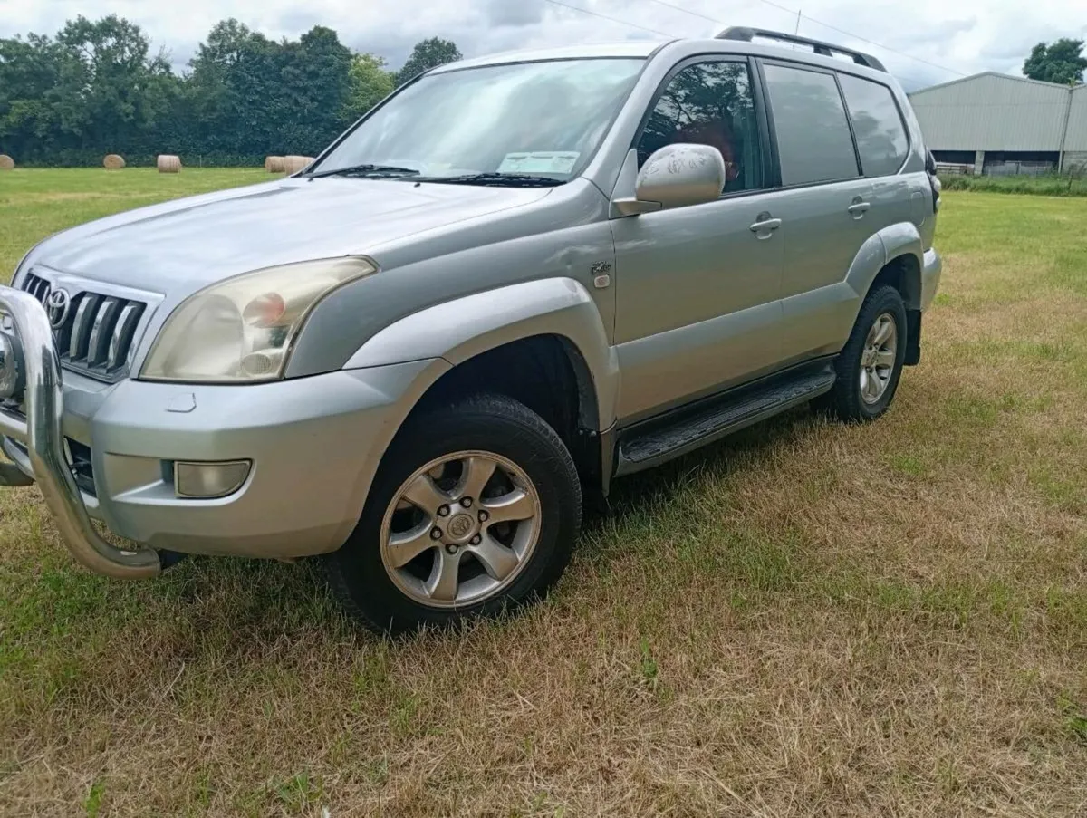 Toyota landcruiser - Image 3
