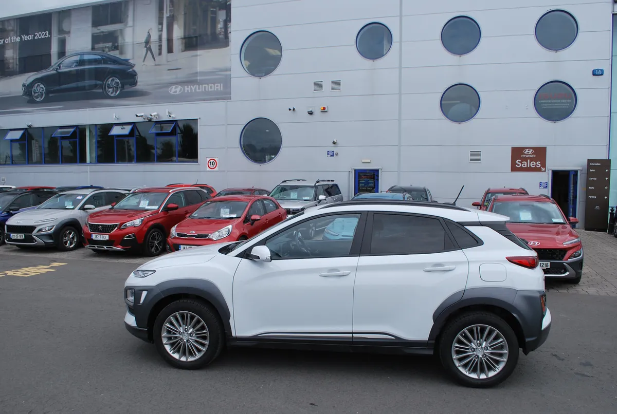 Ford Focus 2019 - Image 2