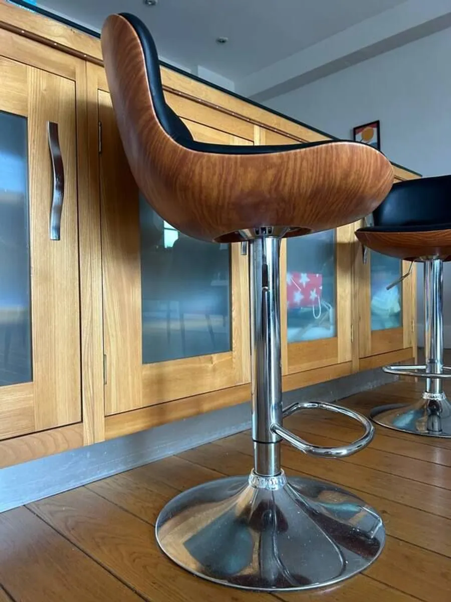 Bar stool set - Image 2