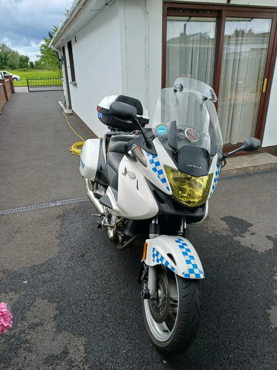 HONDA Deauville NT700 - Image 2