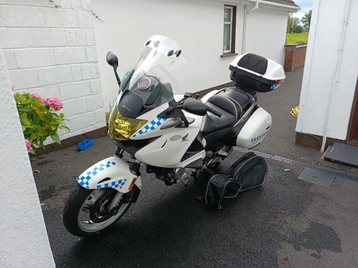 HONDA Deauville NT700 - Image 4