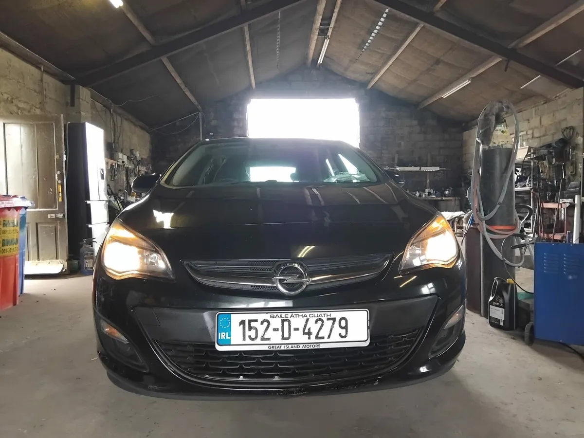 Opel Astra - Image 1