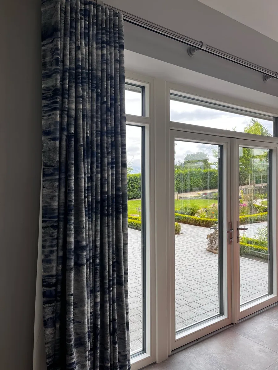 Curtains & Poles - Image 2