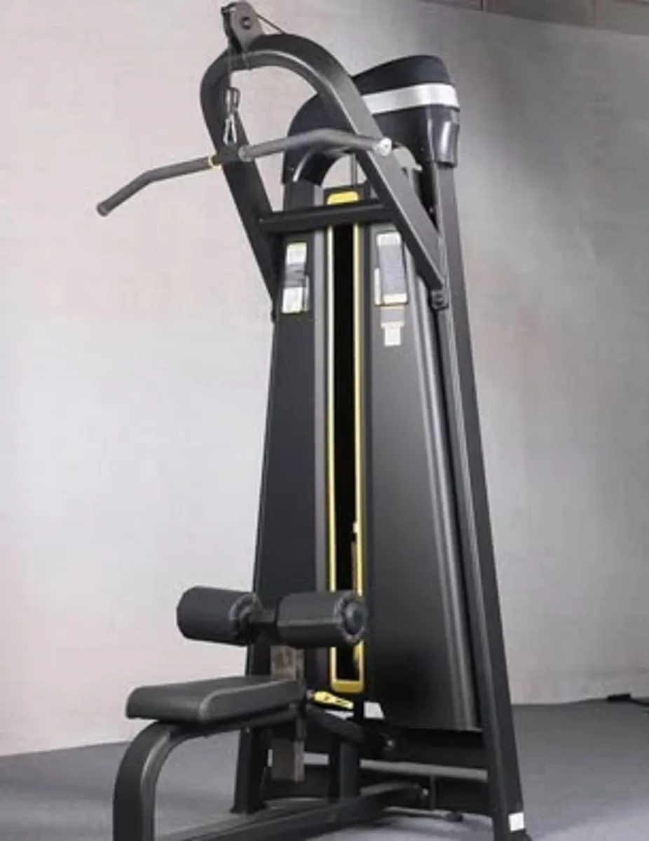Lat pulldown stacked machine commercial ✅ - Image 2