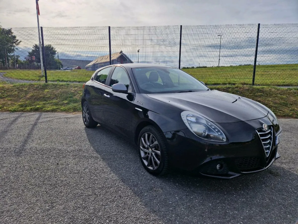 Alfa Romeo Giulietta - Image 2