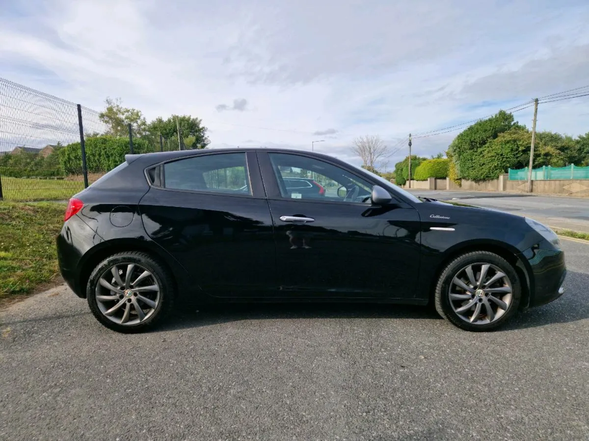 Alfa Romeo Giulietta - Image 3