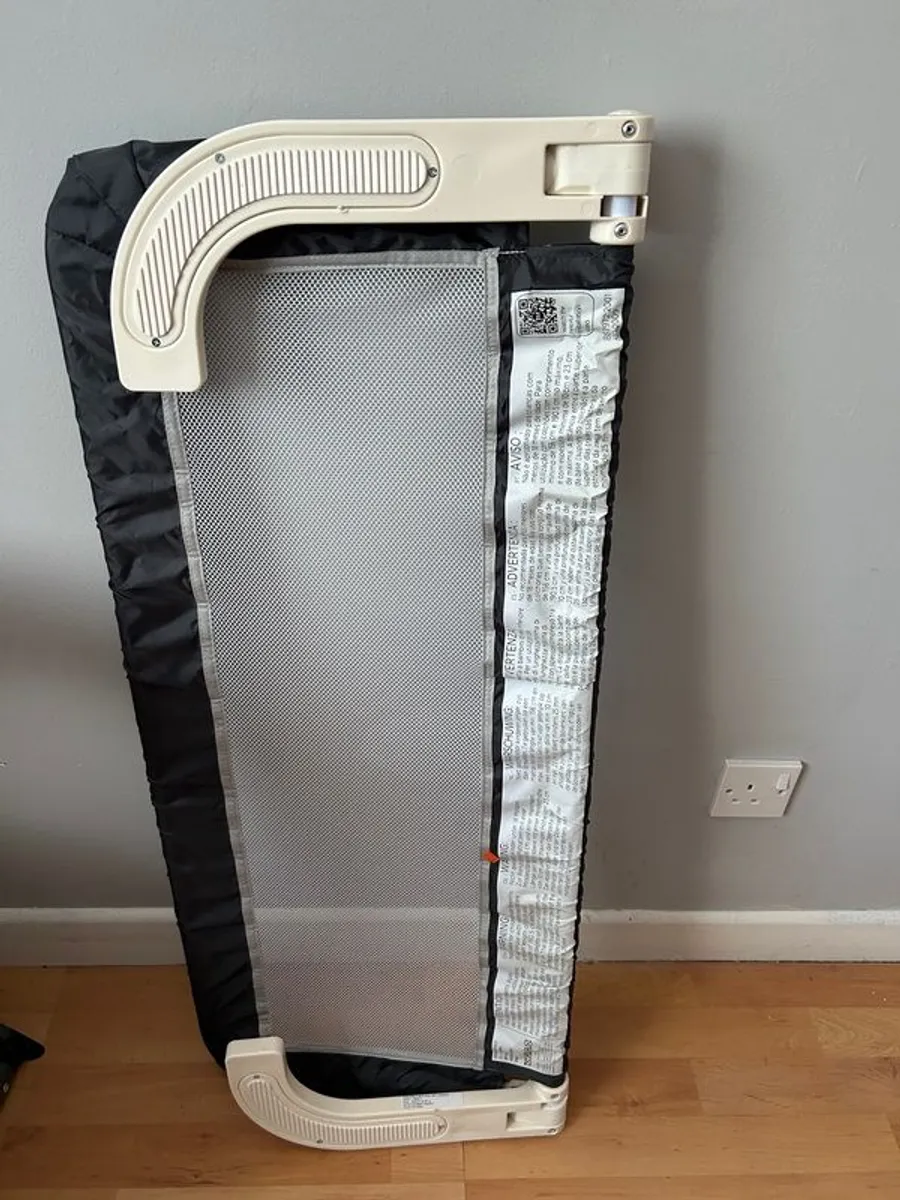 Baby Elegance cot & crib, toddler bed guard and potty trainer. - Image 2