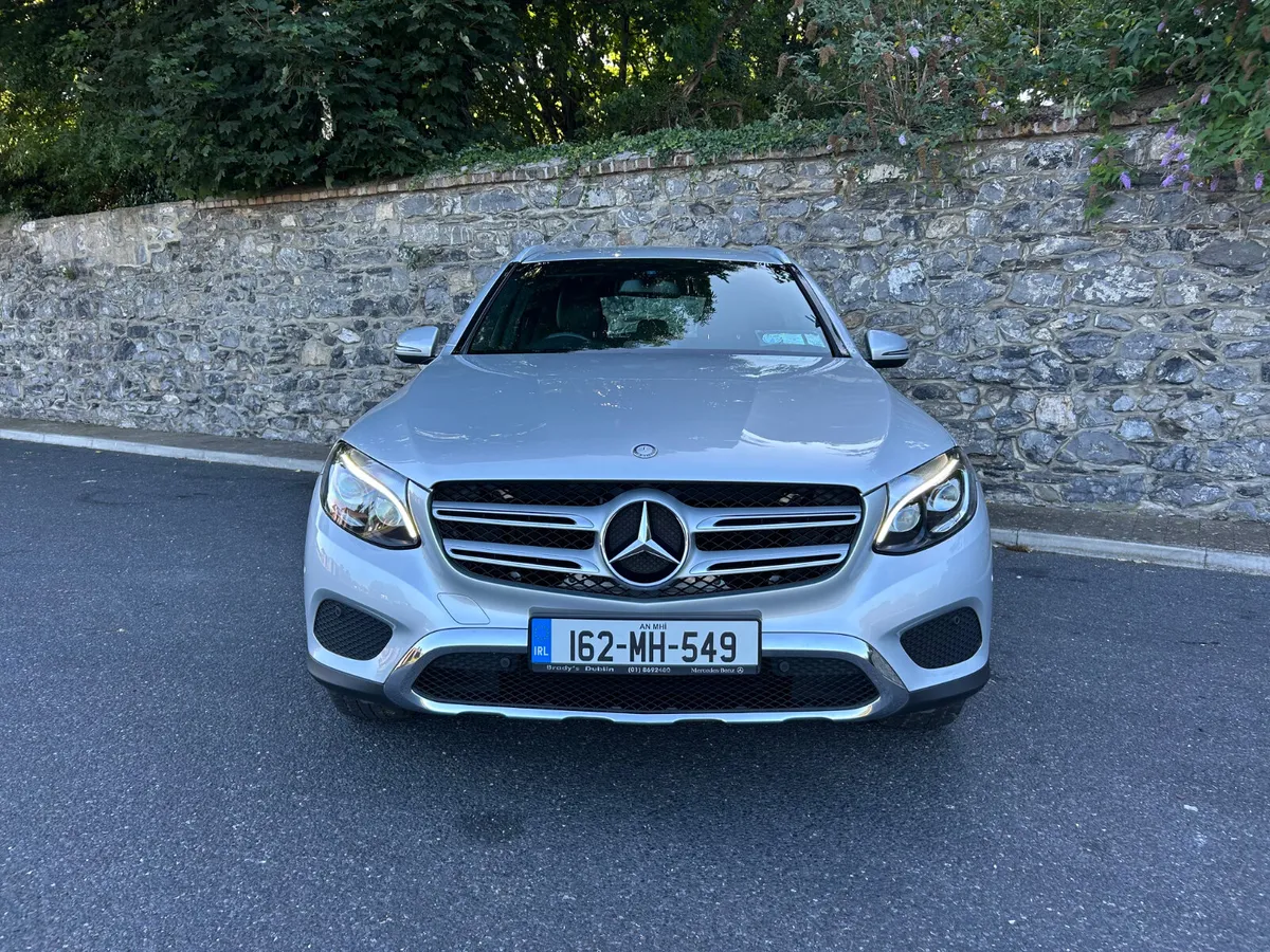 Mercedes-Benz GLC 220 2016 - Image 2
