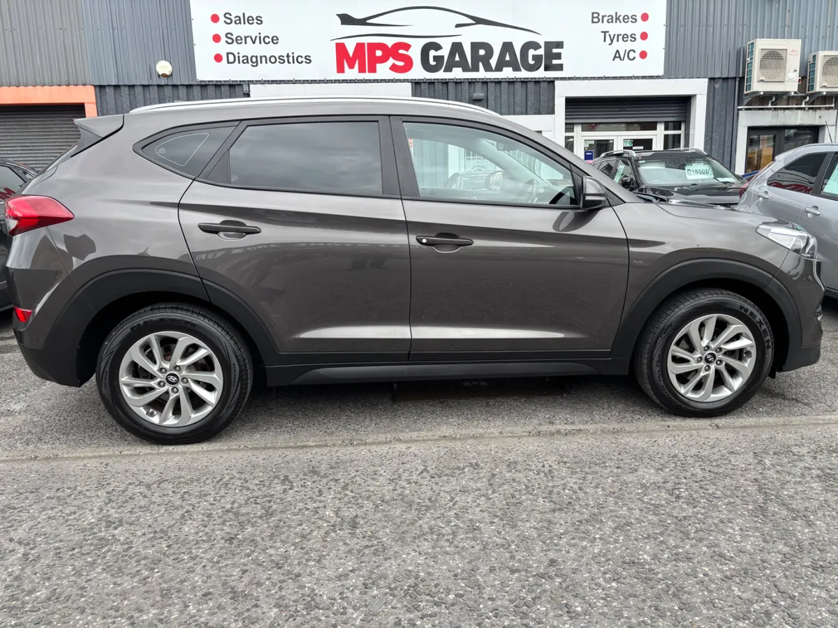 2016 Hyundai Tucson 1.7 Diesel Comfort - Image 1