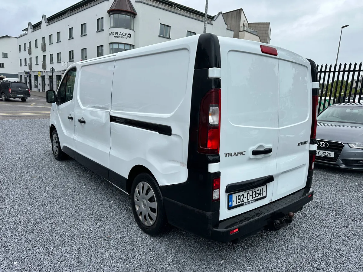 2019 (192) Renault Trafic LL29 DCI 120 Business 3 - Image 3