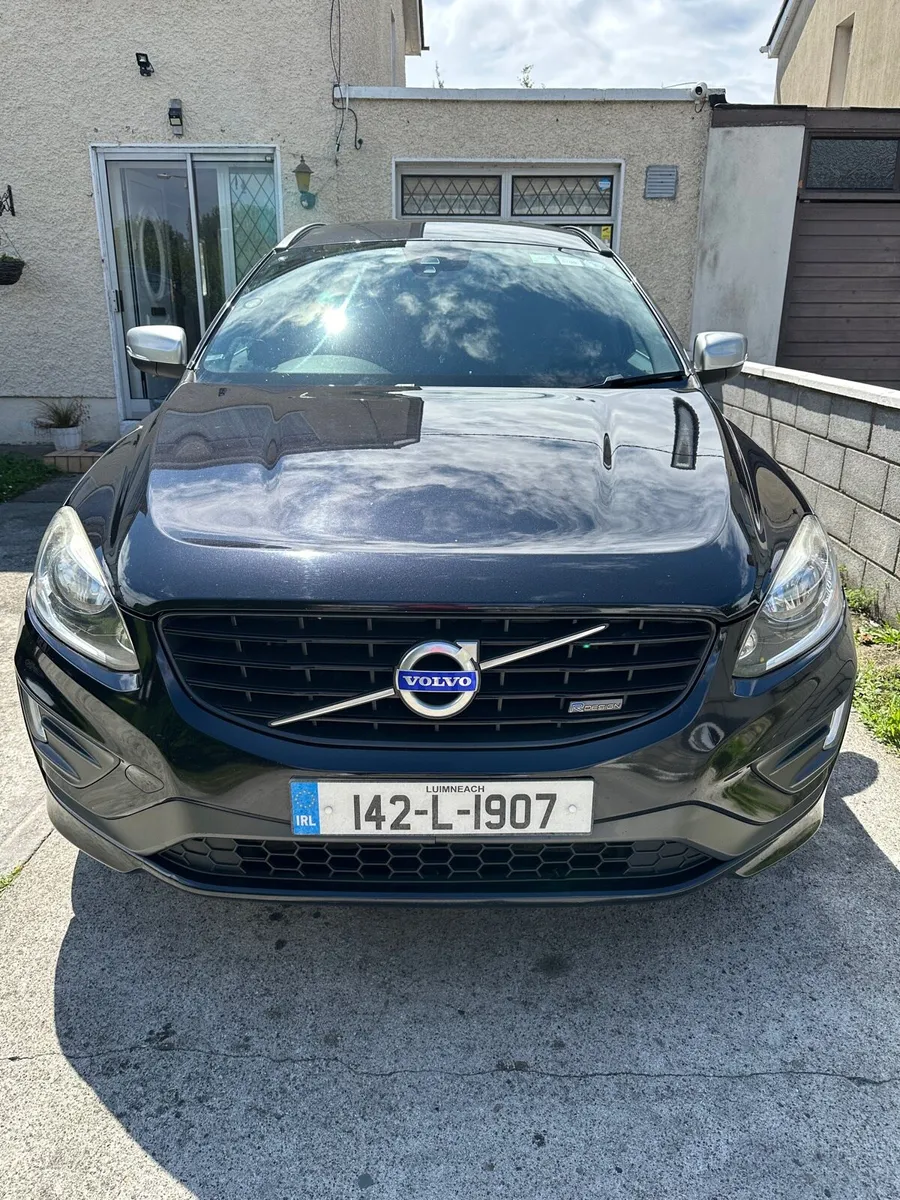 Volvo XC60 R-design - Image 2
