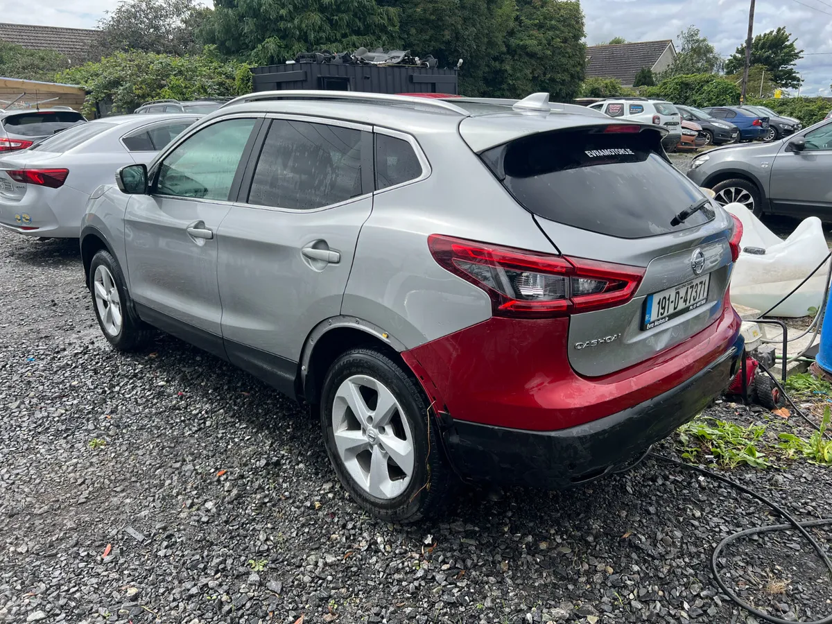 2019 Nissan Qashqai 1.3 Petrol only 81kms - Image 4