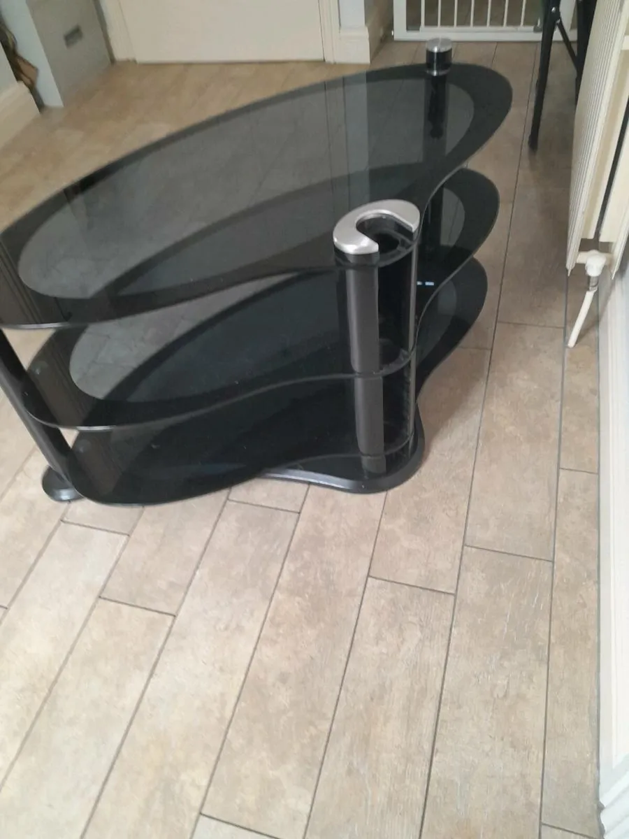 Glass tv stand - Image 3