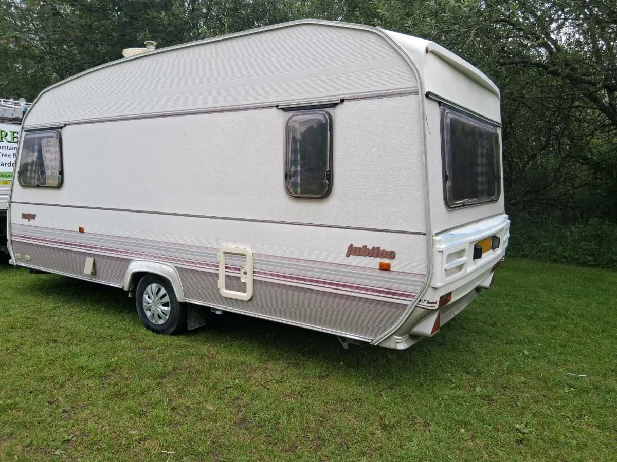 Selling our two caravans - Image 3
