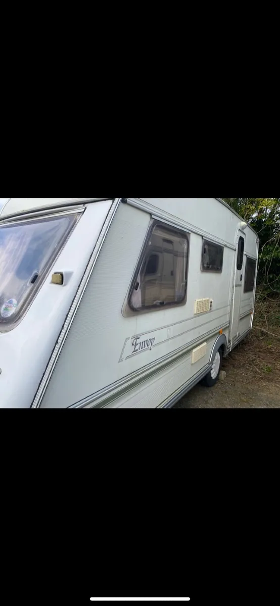 Caravan - Image 2