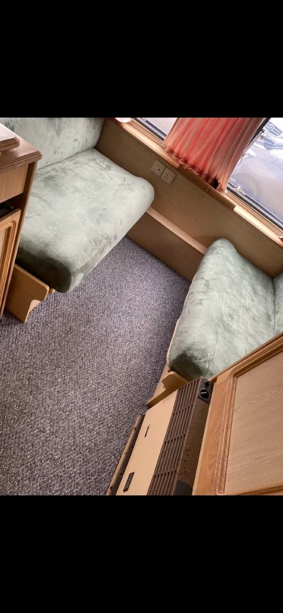Caravan - Image 3