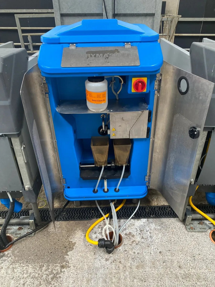 Holm and laue  Calf feeder - Image 2