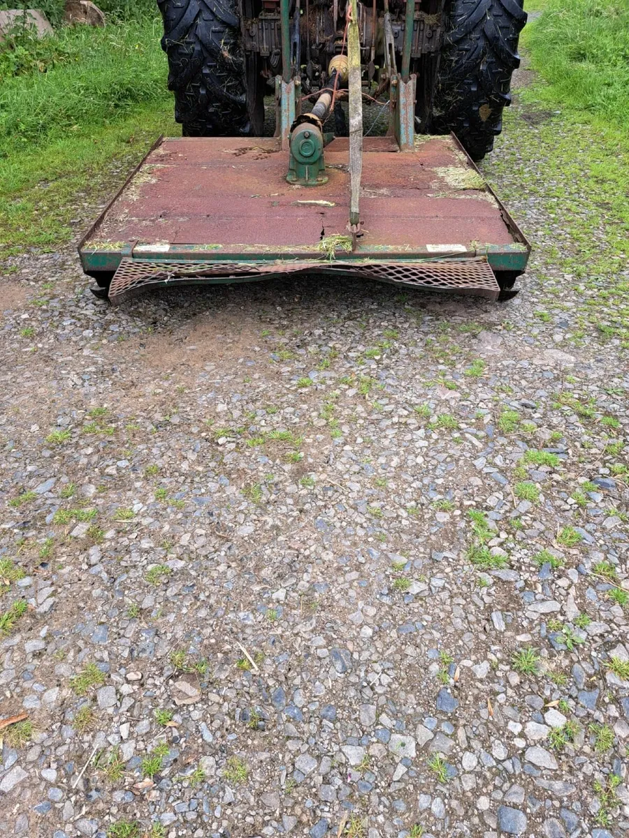 5 ft 6 in  Major Topper - Image 1