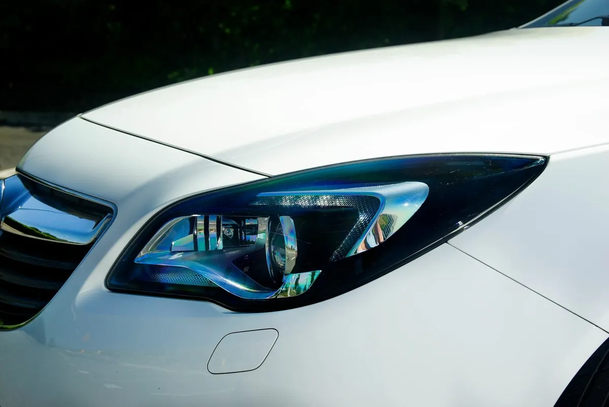 Vauxhall Insignia 2015 - Image 4