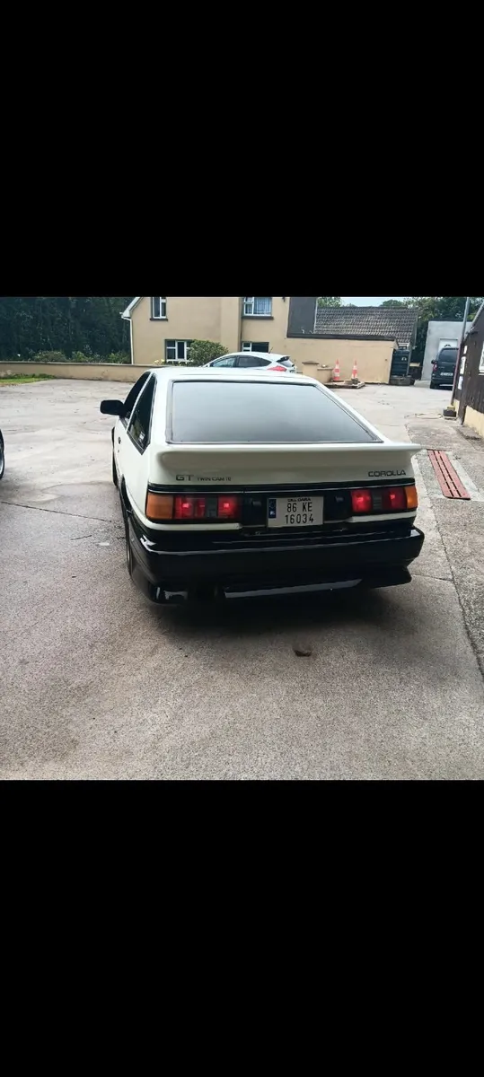 Toyota Corolla 1986 - Image 3