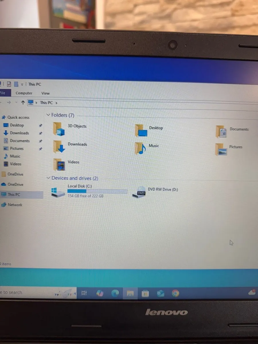 Laptop - Image 3