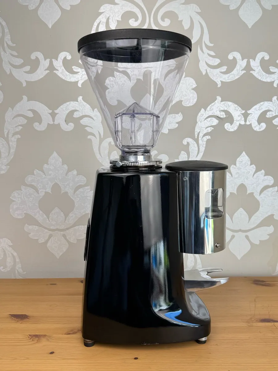 Mazzer commercial coffee grinder barista - Image 1