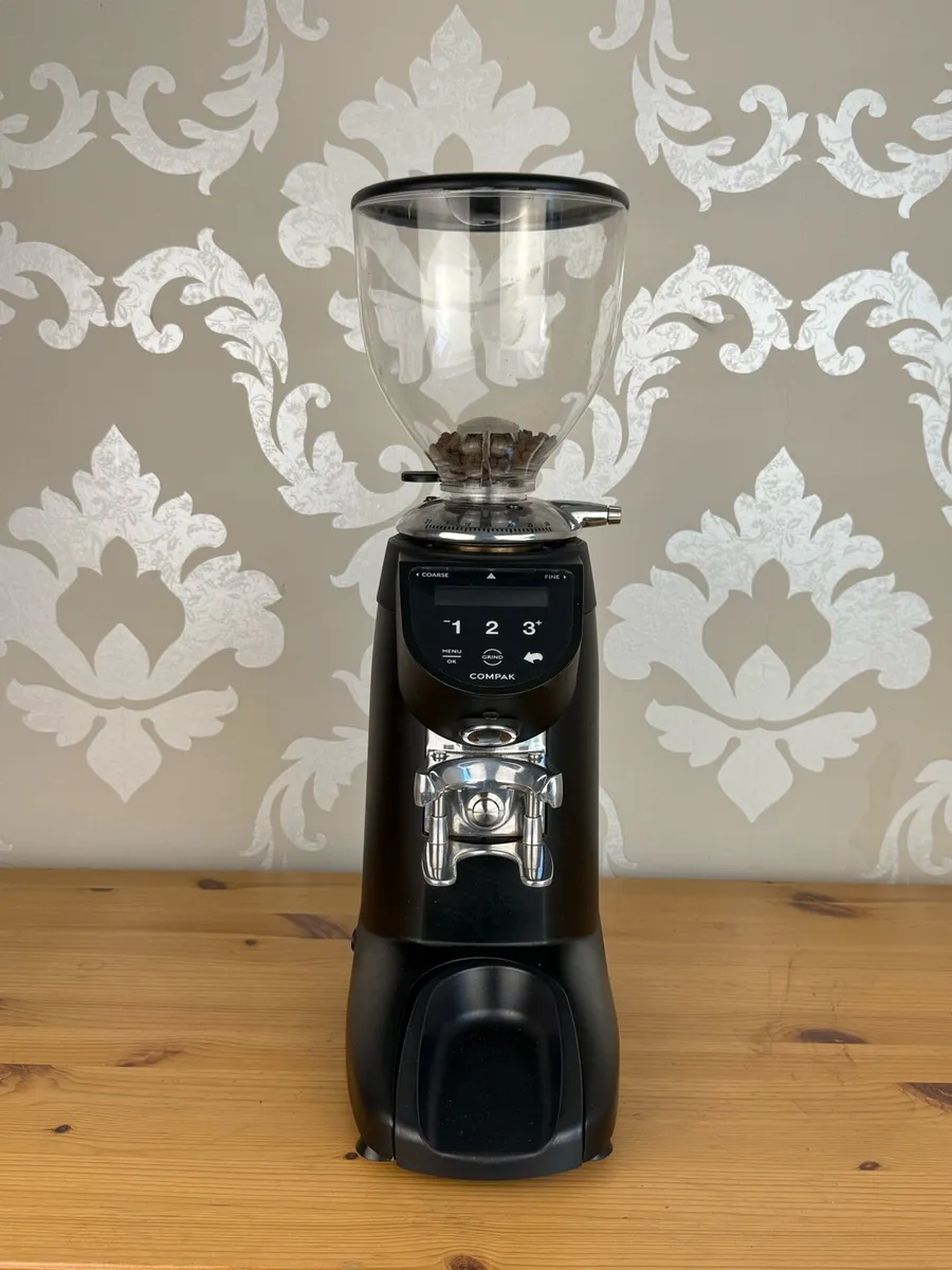 Barista coffee grinder Compac E5 - Image 1